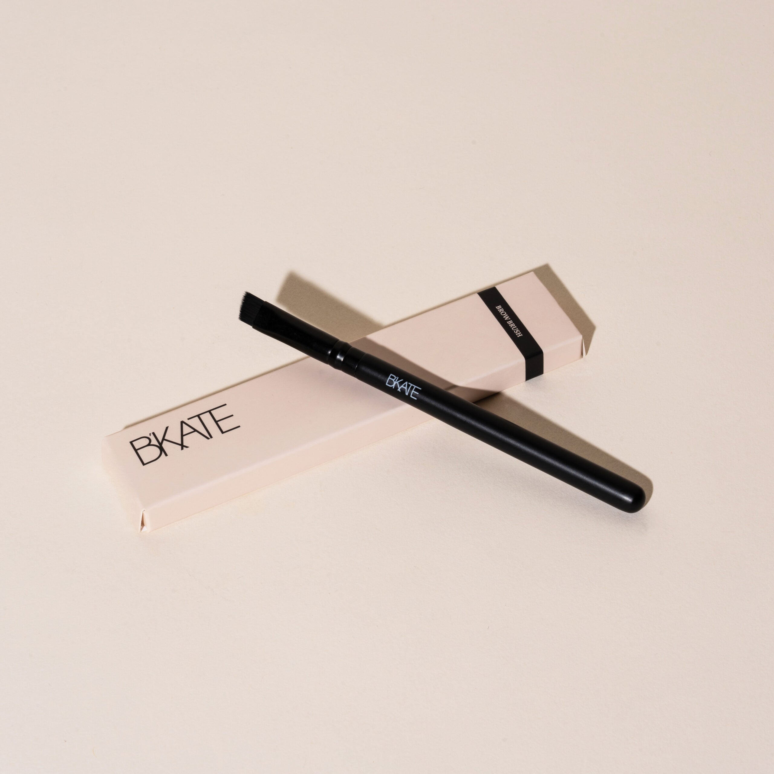 B'KATE BROW BRUSH (ANGLED BRUSH)
