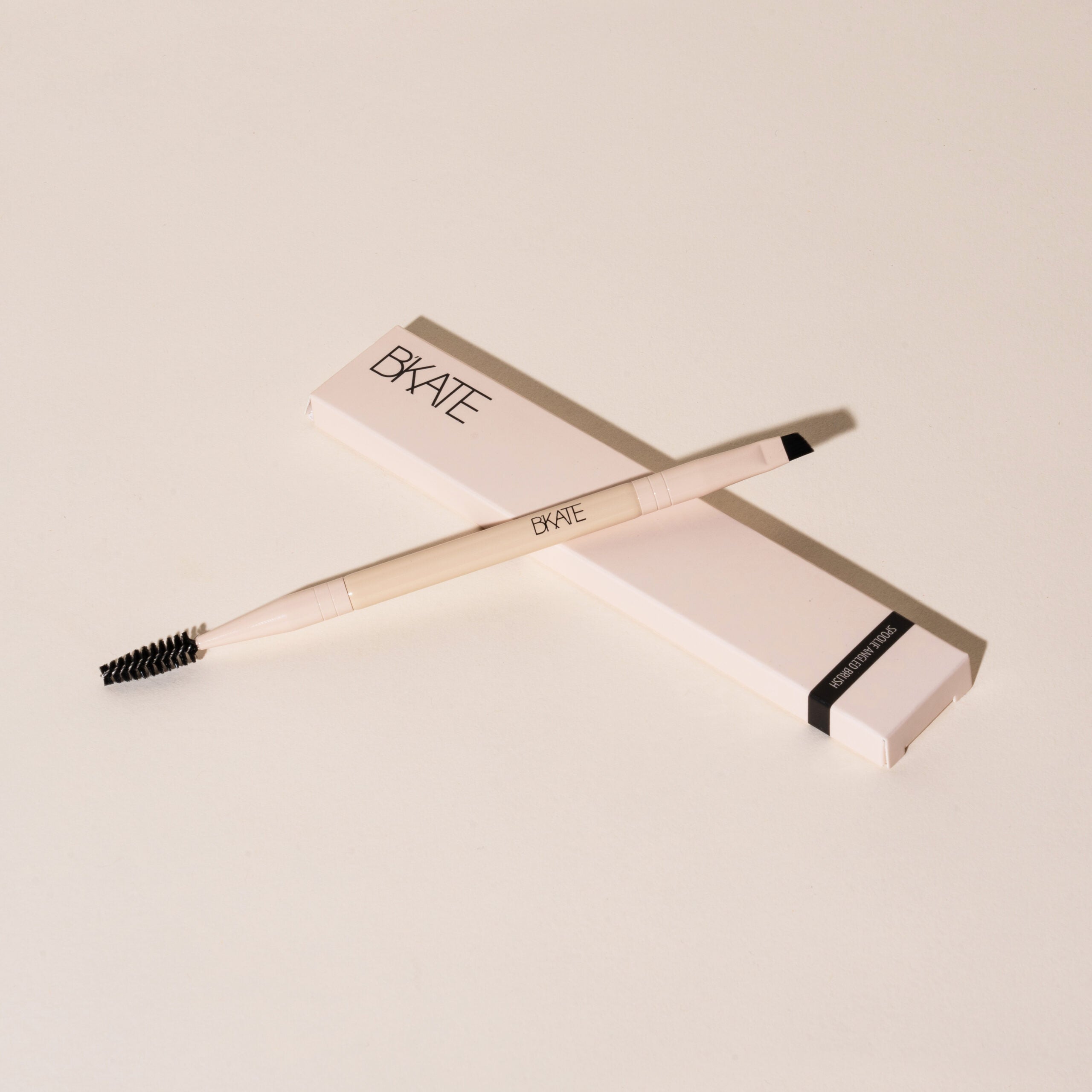 B’KATE SPOOLIE – ANGLED BRUSH