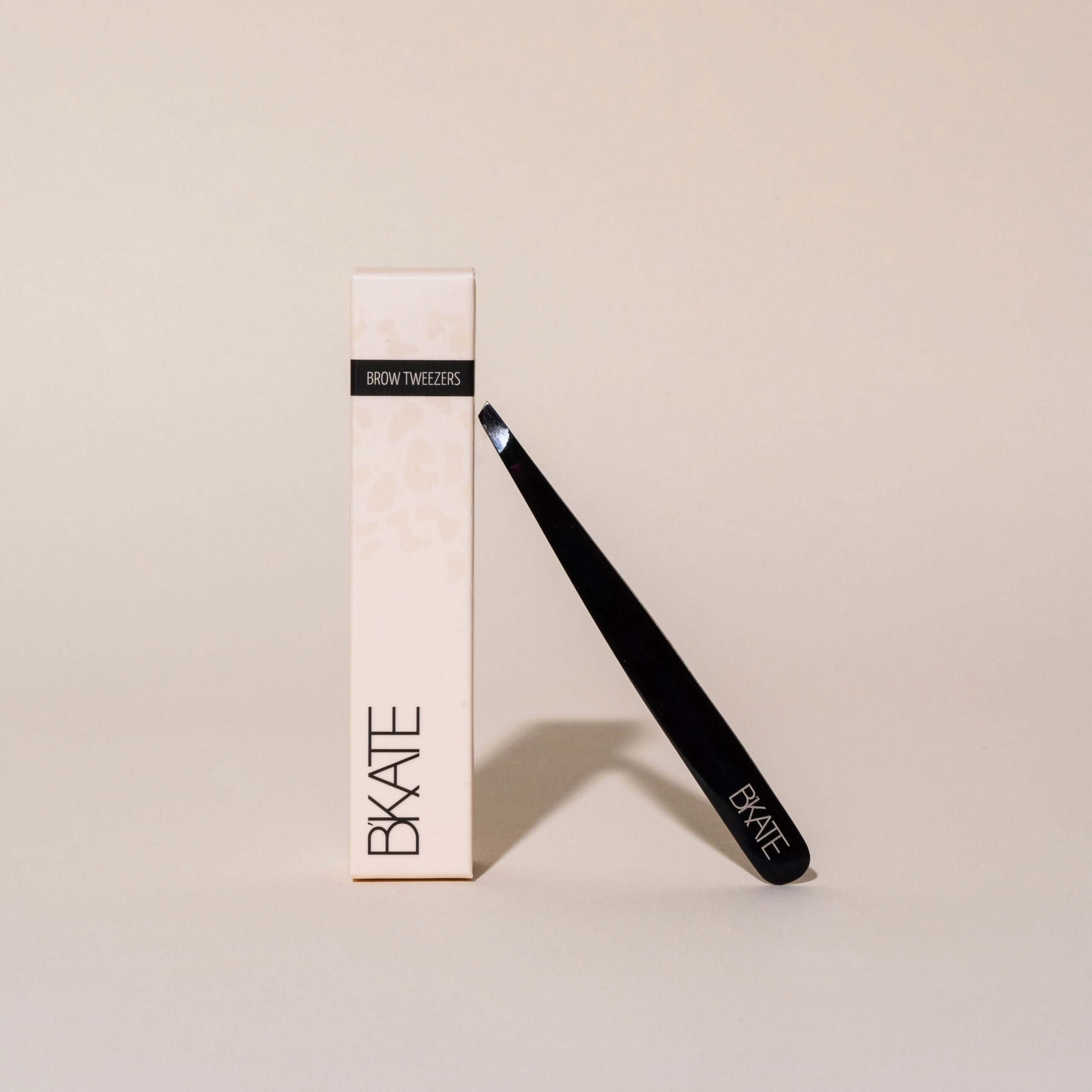 B’KATE BROW TWEEZERS